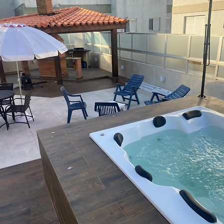 Cobertura Guaruja Apto Com Jacuzzi E Churrasqueira Екстер'єр фото